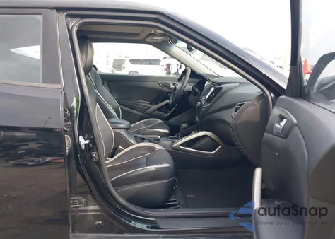 2013 Hyundai Veloster Turbo W/Black z USA, uszkodzony, nr VIN KMHTC6AE3DU178819